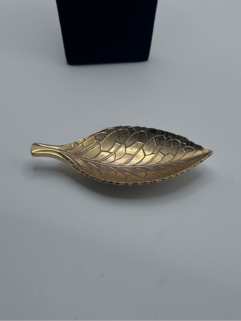 Casual Product Tea Collection Gold Tone Leaf Shaped Trinket Tea Bag Dish